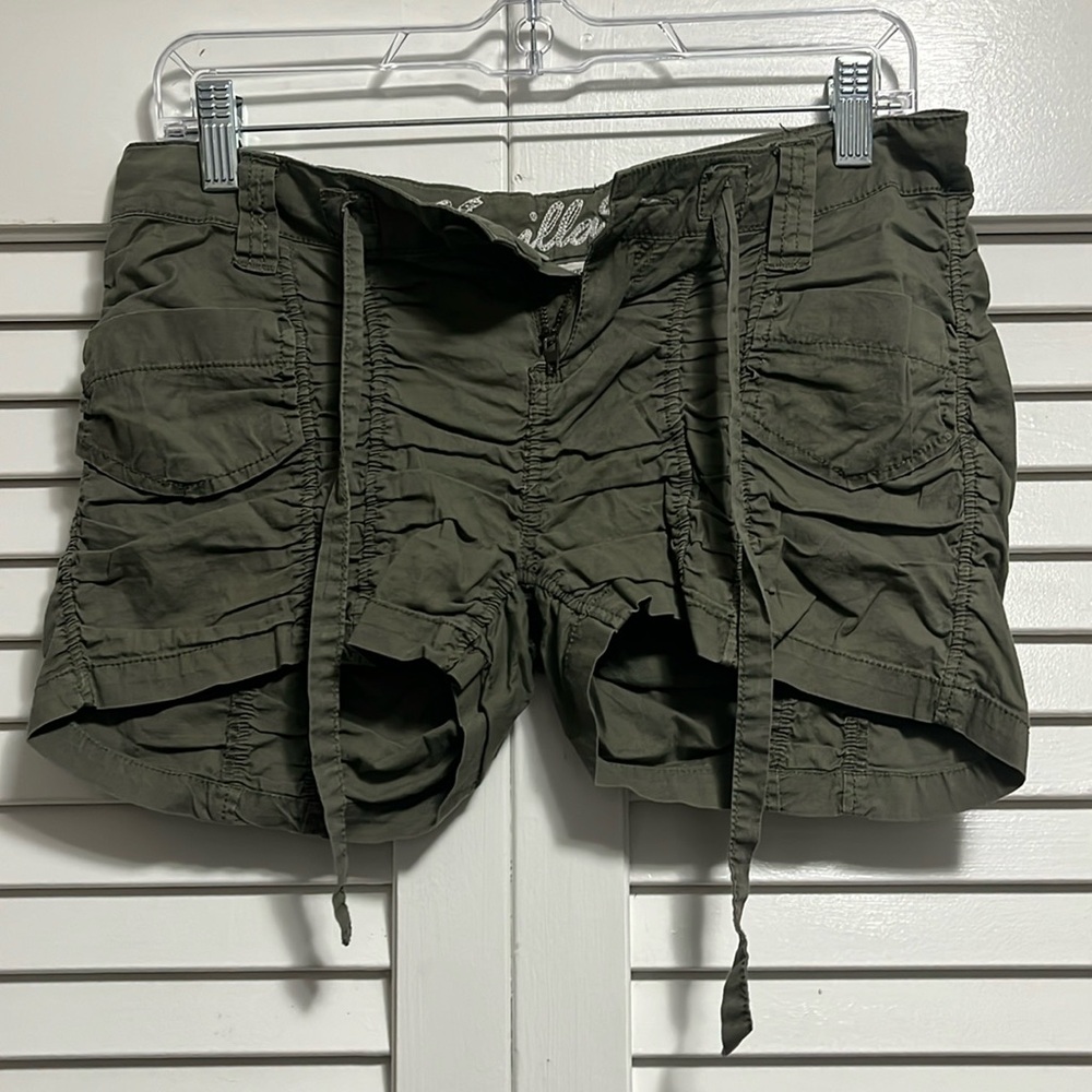 Vanilla Star rouched military shorts adorable! Size 3
